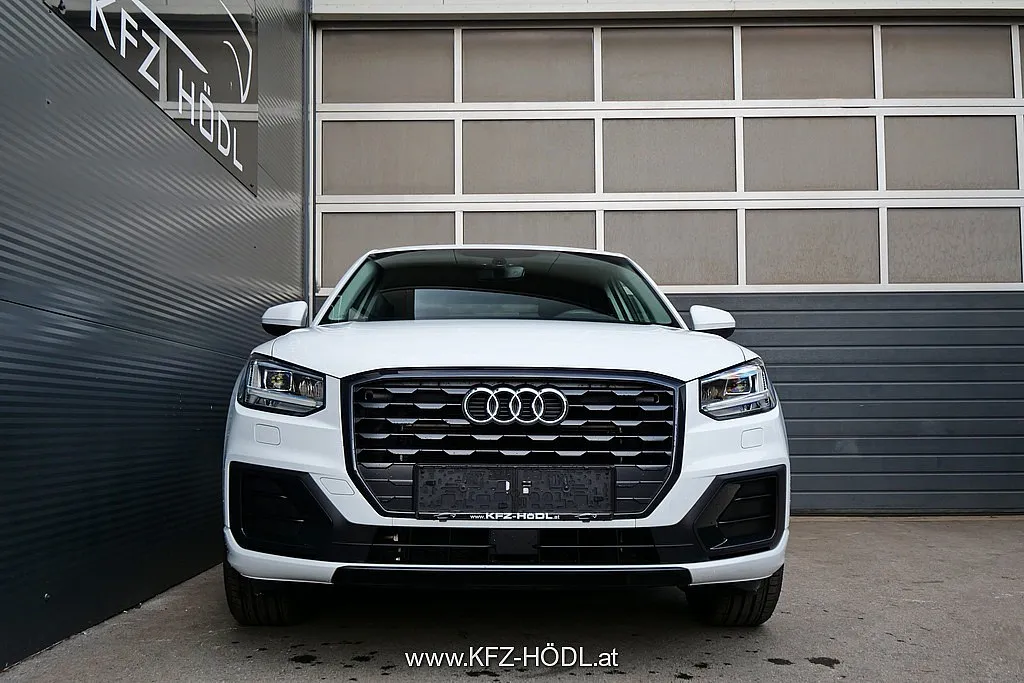 Audi Q2 30 TFSI Sport S-tronic Image 3