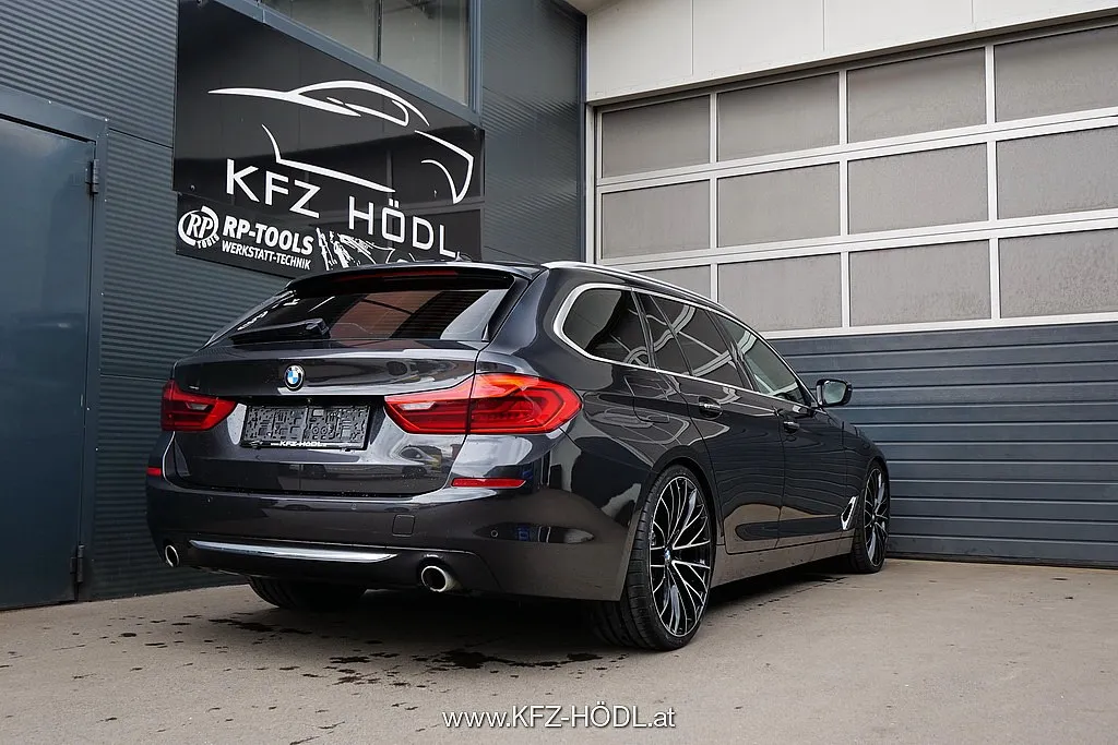 BMW 525d Touring Aut. Image 2