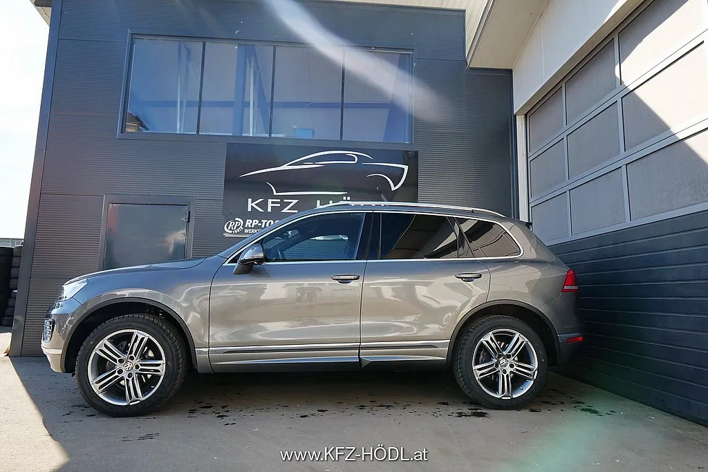 Volkswagen Touareg Sport Austria V6 TDI BMT 4Motion Aut.*R-line* Image 6