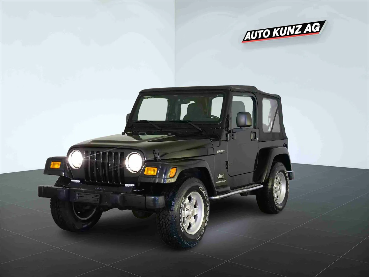 Jeep Wrangler Sport 2.4  Image 1