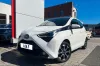 TOYOTA Aygo Connect 1.0 VVT-i 72 CV 5p. x-play Thumbnail 1