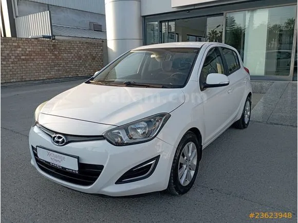 Hyundai i20 1.4 CVVT Sense Image 1